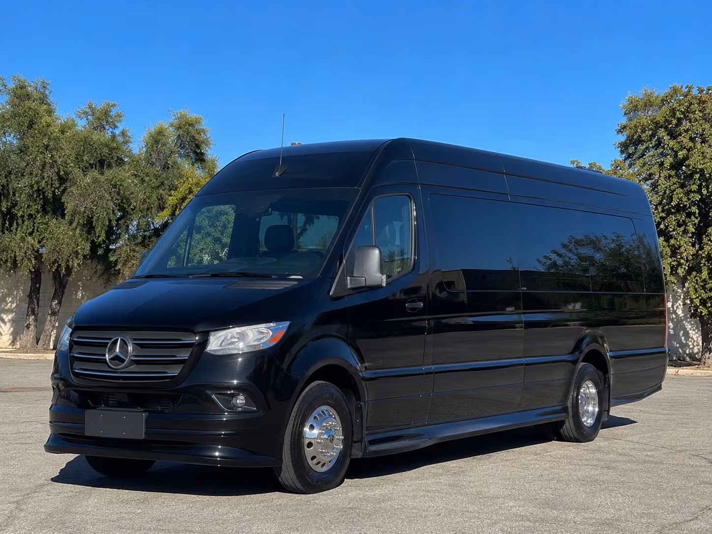 transportation serving stockton and nearby cities